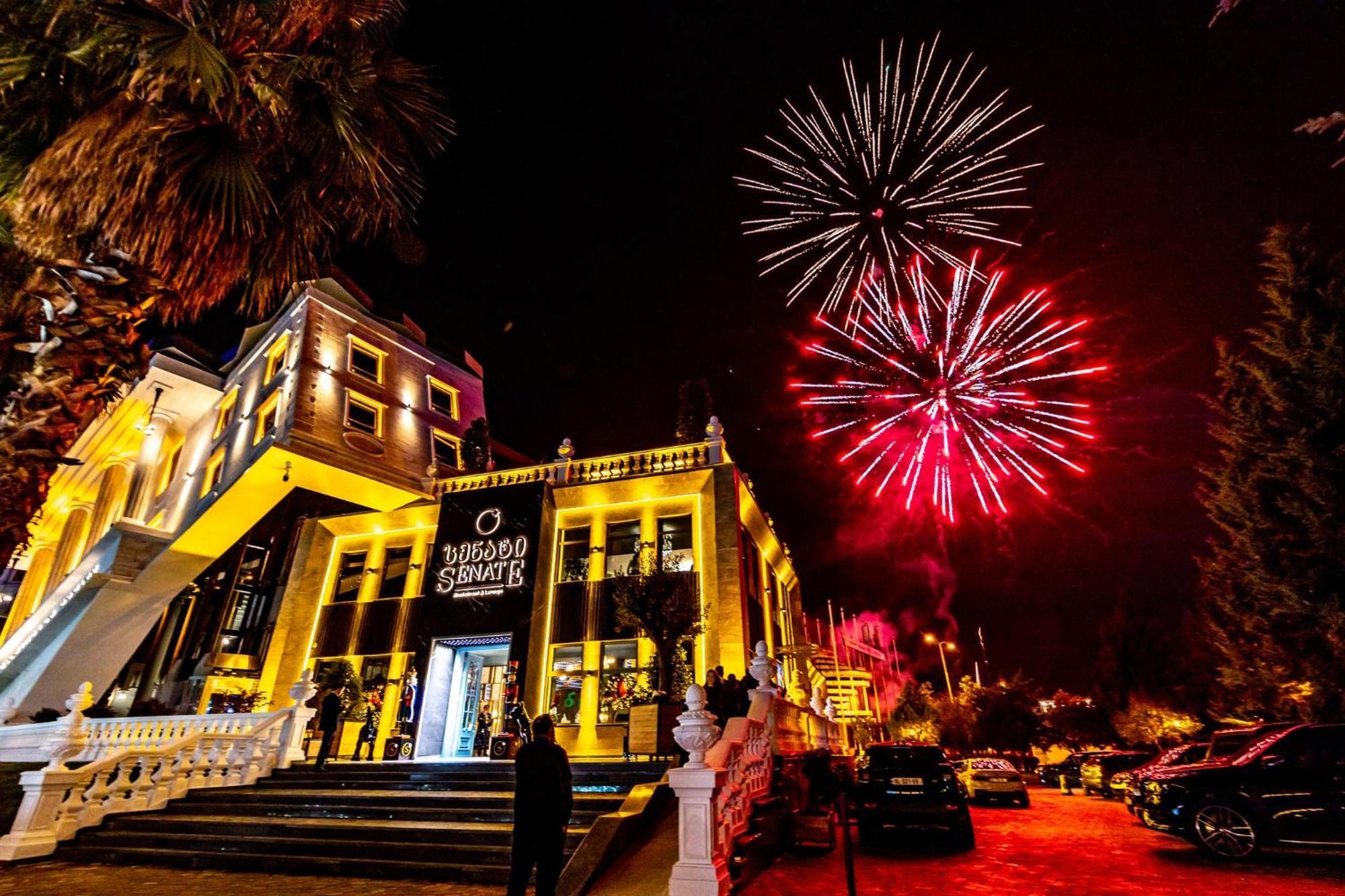 Batumi Orbi City Apart Hotel Exterior foto