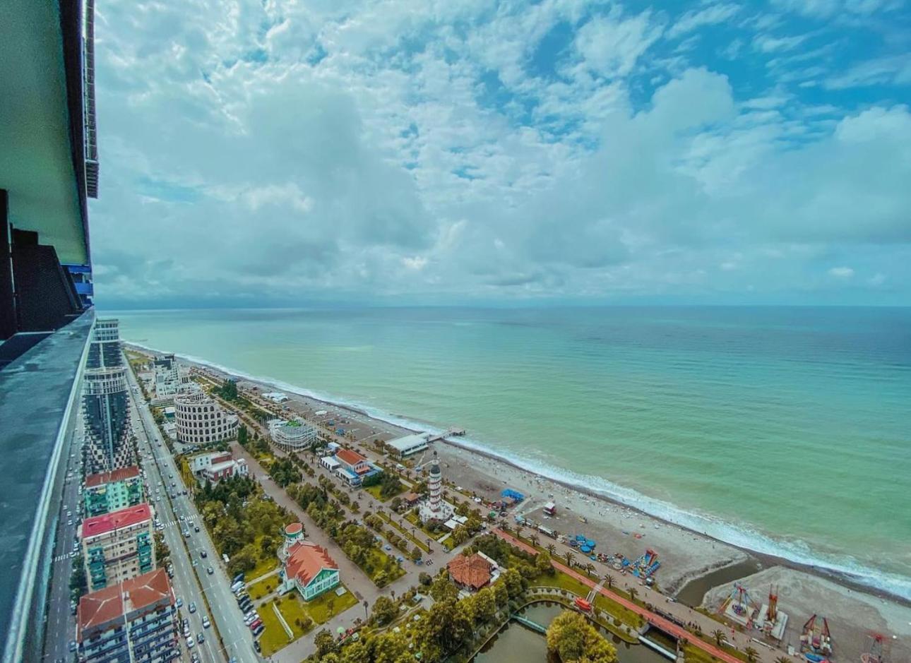 Batumi Orbi City Apart Hotel Exterior foto